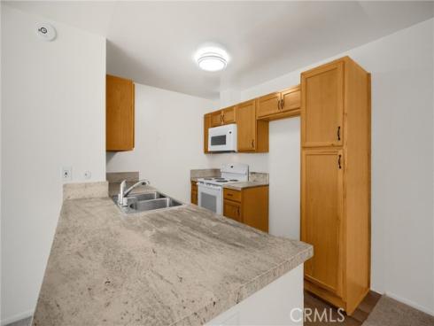 2521 W Sunflower  R8  Avenue, Santa Ana, CA