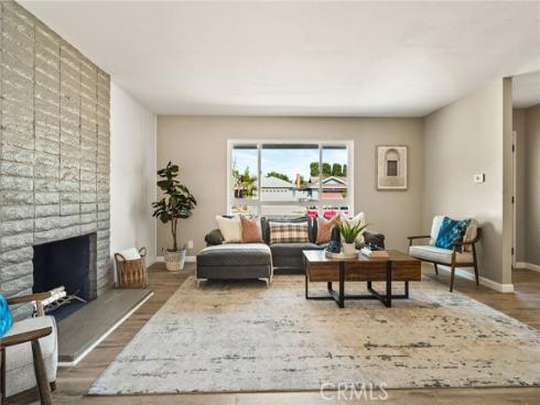 2406 S Pacific Avenue, Santa Ana, CA