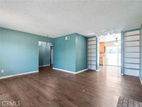 1702 Albion Avenue, Santa Ana, CA