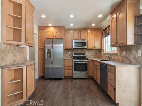 1702 Albion Avenue, Santa Ana, CA