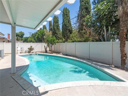 1702 Albion Avenue, Santa Ana, CA