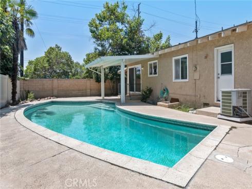 1702 Albion Avenue, Santa Ana, CA