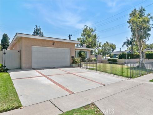 1702 Albion Avenue, Santa Ana, CA