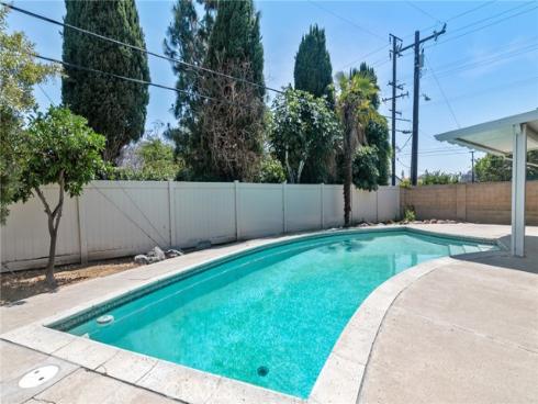 1702 Albion Avenue, Santa Ana, CA