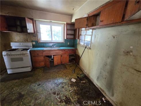 1802 W Martha Lane, Santa Ana, CA