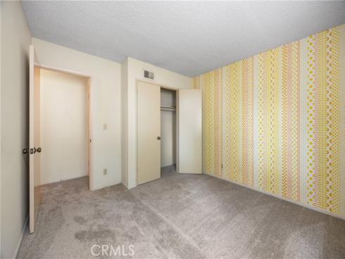 2301 N Lyon   Street, Santa Ana, CA