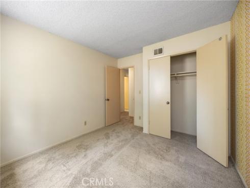 2301 N Lyon   Street, Santa Ana, CA