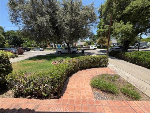 520 W Santa Clara Avenue, Santa Ana, CA