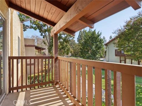 1010 W Macarthur  24  Boulevard, Santa Ana, CA