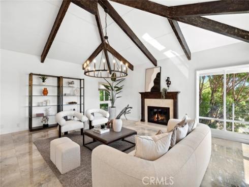 10255  Overhill   Drive, Santa Ana, CA