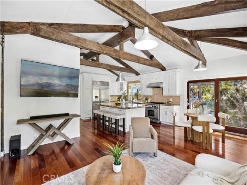 10255  Overhill   Drive, Santa Ana, CA