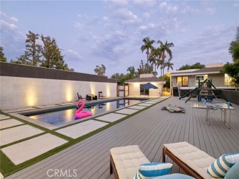 10255  Overhill   Drive, Santa Ana, CA