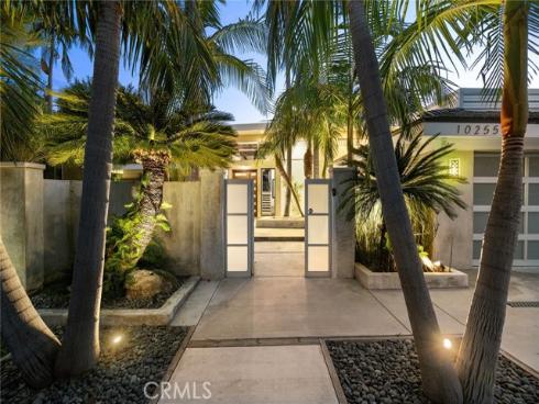 10255  Overhill   Drive, Santa Ana, CA