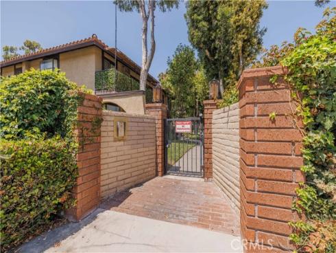 1806 N Fairview  J  Street, Santa Ana, CA