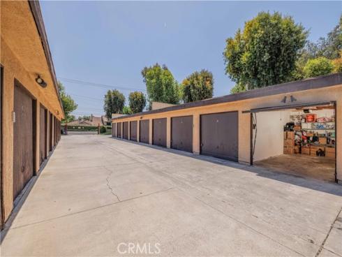 1806 N Fairview  J  Street, Santa Ana, CA