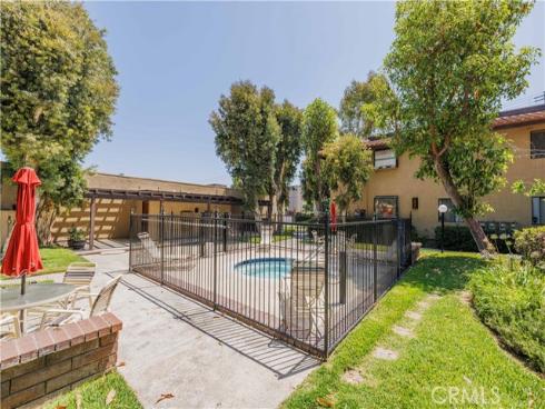 1806 N Fairview  J  Street, Santa Ana, CA