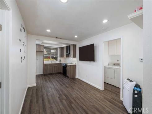 1806 N Fairview  J  Street, Santa Ana, CA