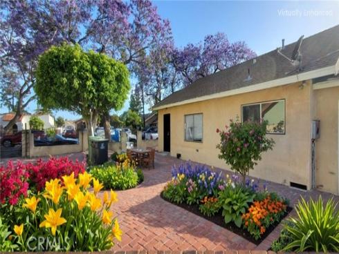 1003 W. Myrtle Street