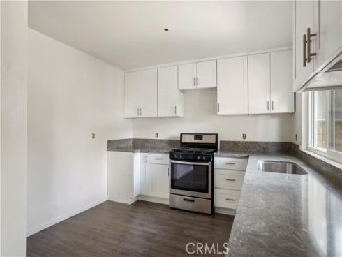 1003 W Myrtle Street  , Santa Ana, CA