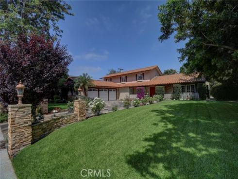 12441  La Bella   Drive, Santa Ana, CA