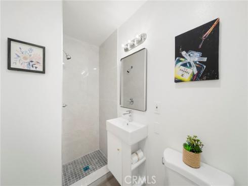 928 S Laurel St. , Santa Ana, CA