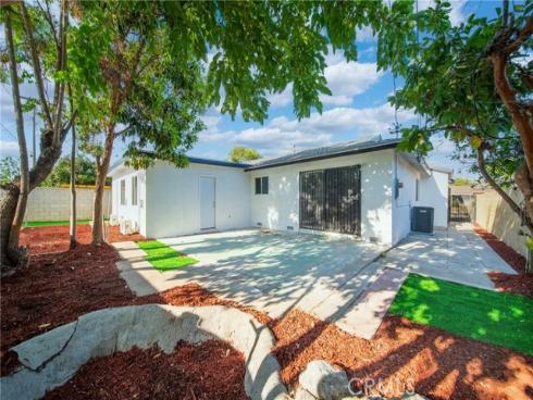 928 S Laurel St. , Santa Ana, CA