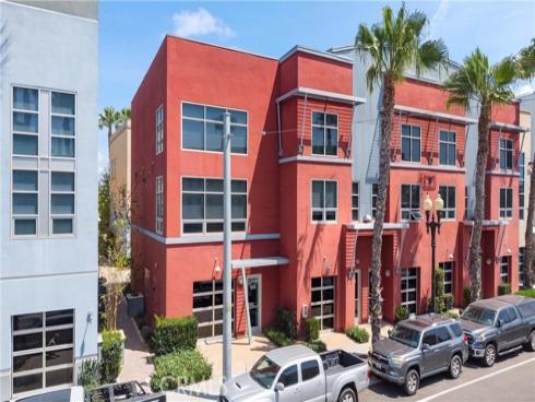 919 E. Santa Ana Boulevard