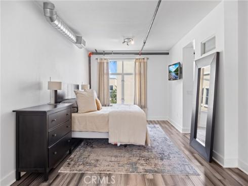 919 E Santa Ana   Boulevard, Santa Ana, CA