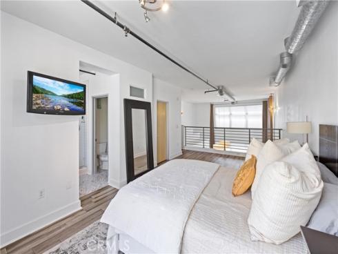 919 E Santa Ana   Boulevard, Santa Ana, CA