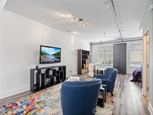 919 E Santa Ana   Boulevard, Santa Ana, CA