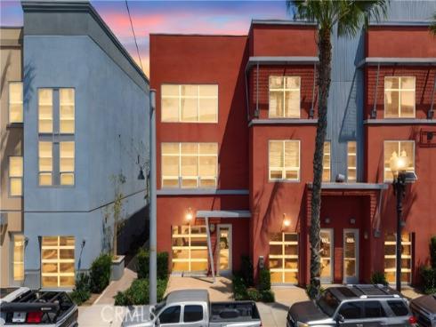 919 E Santa Ana   Boulevard, Santa Ana, CA