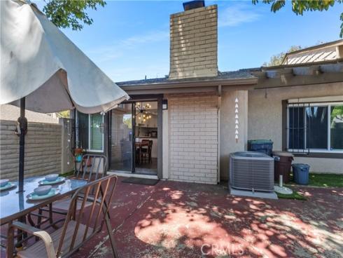 2608  N Tustin Ave, Unit A  , Santa Ana, CA