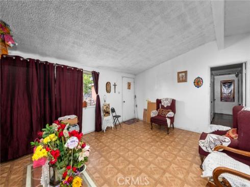 526  Nottingham   Avenue, Santa Ana, CA