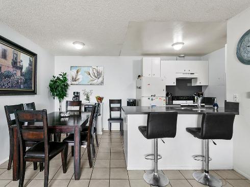 2521 W Sunflower R1 Avenue, Santa Ana, CA