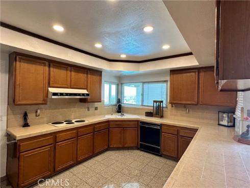 18831  Winnwood   Lane, Santa Ana, CA