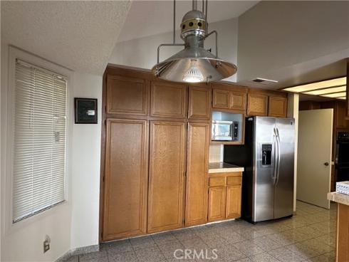 18831  Winnwood   Lane, Santa Ana, CA