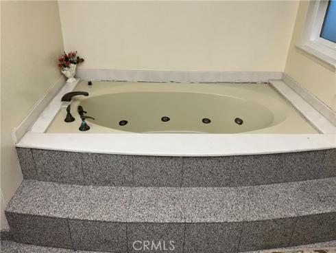 18831  Winnwood   Lane, Santa Ana, CA