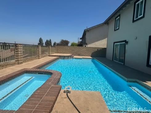 18831  Winnwood   Lane, Santa Ana, CA