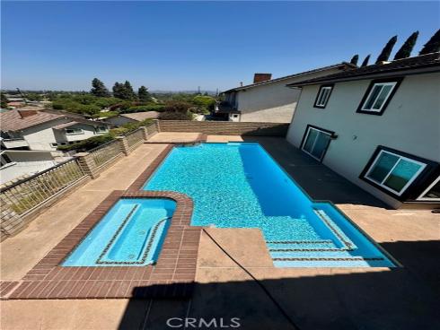 18831  Winnwood   Lane, Santa Ana, CA