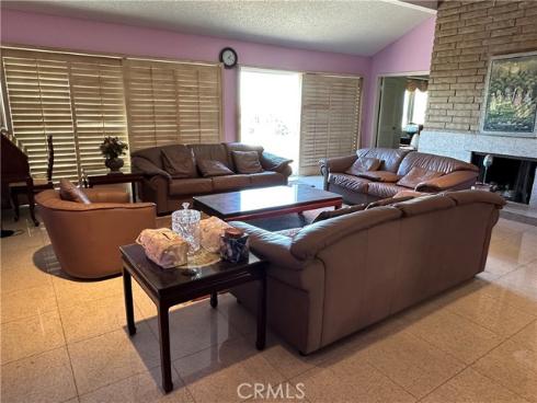 18831  Winnwood   Lane, Santa Ana, CA