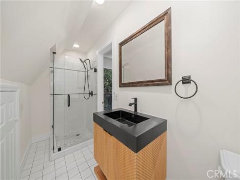 2404 N Poinsettia  , Santa Ana, CA