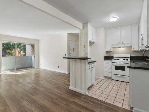 1001 W Macarthur 110 Boulevard, Santa Ana, CA