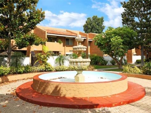 1001 W Macarthur 110 Boulevard, Santa Ana, CA