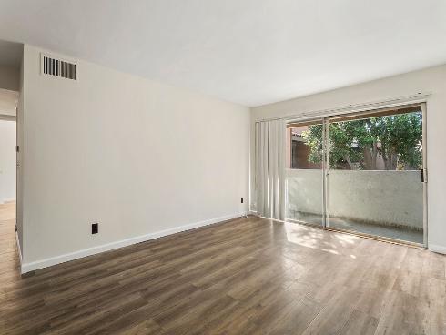 1001 W Macarthur 110 Boulevard, Santa Ana, CA