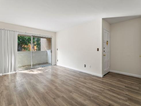 1001 W Macarthur 110 Boulevard, Santa Ana, CA