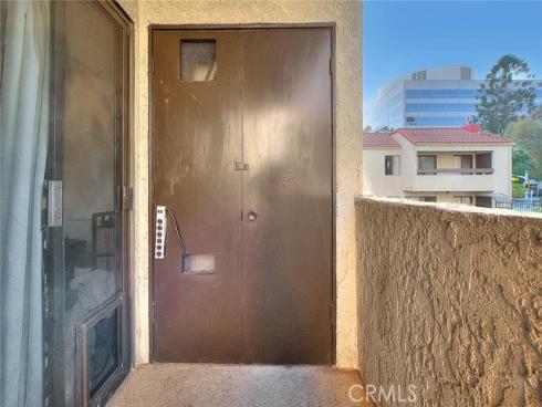 700 W 3rd  A111  Street, Santa Ana, CA