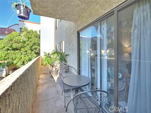 700 W 3rd  A111  Street, Santa Ana, CA