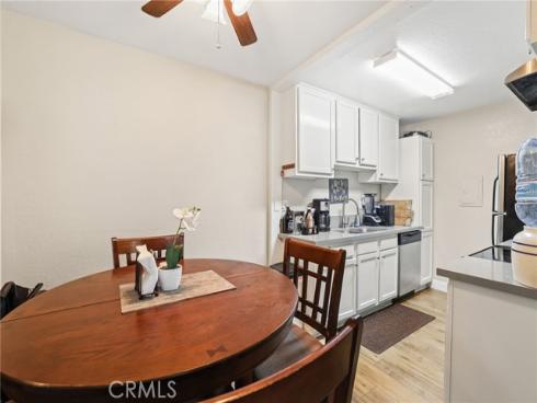 1030 W Macarthur 95 Boulevard, Santa Ana, CA