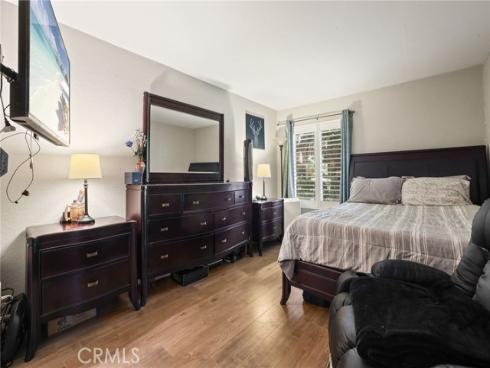 1030 W Macarthur 95 Boulevard, Santa Ana, CA