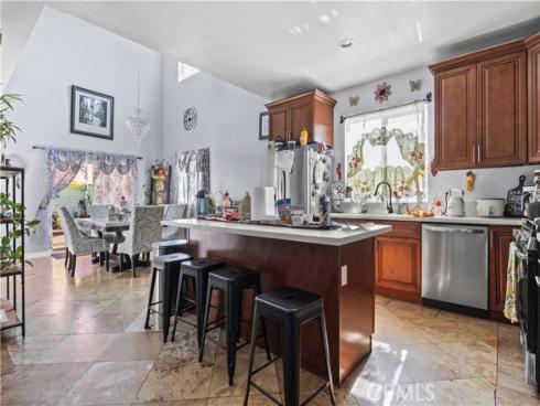 710 E 2nd Street, Santa Ana, CA